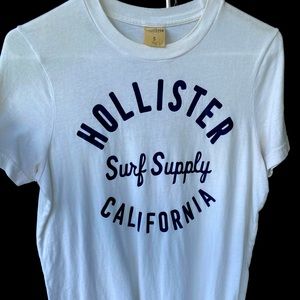 Hollister graphic tee size small